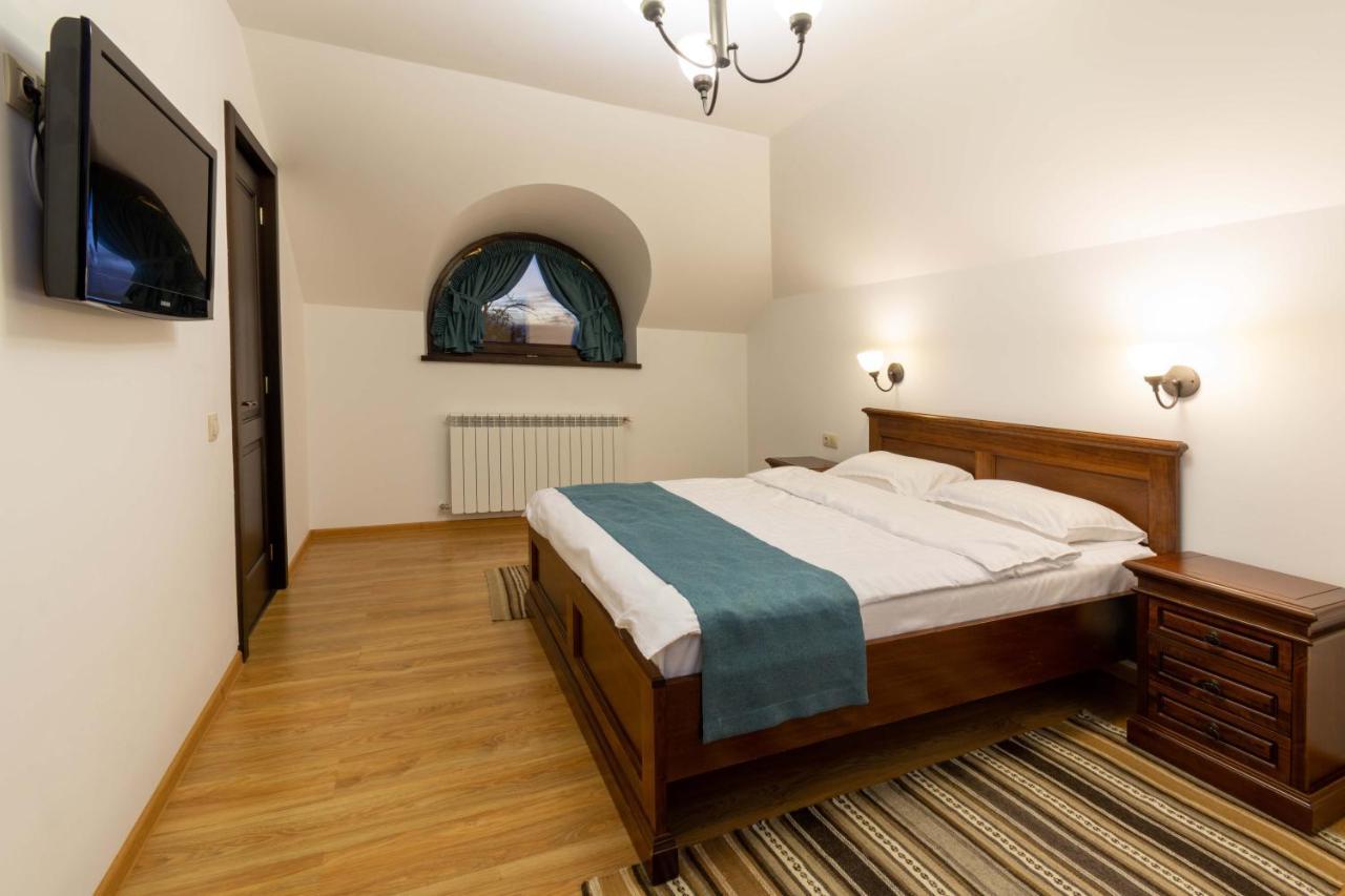 Pensiunea Tara Fagilor Suceava Exterior foto